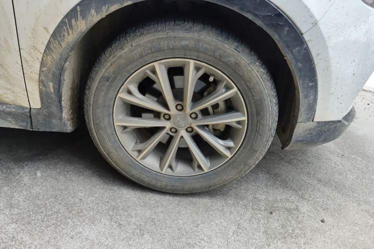 Used JETOUR X70 Coupe 2020 1.6T DCT Cool 6-Seater Right Front Wheel Hub