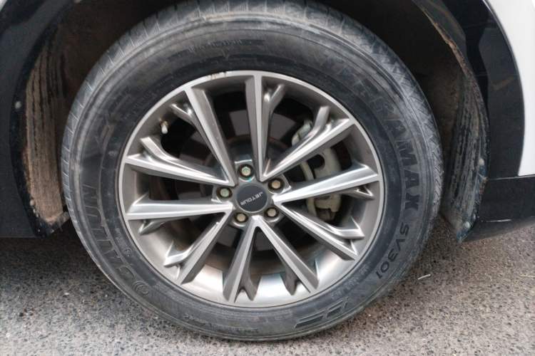 Used JETOUR X70 Coupe 2020 1.6T DCT Cool 5-Seater Right Front Wheel Hub