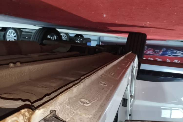 Used JETOUR X70 Coupe 2020 1.6T DCT CoolFuel 6-Seater Right Side Sill