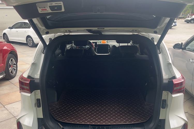 Used JETOUR X70 Coupe 2020 1.6T DCT CoolFuel 6-Seater Trunk