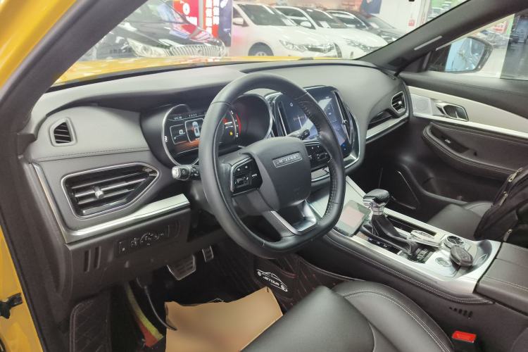 Used JETOUR X70 Coupe 2020 1.6T DCT Cool 5-Seater Center Console