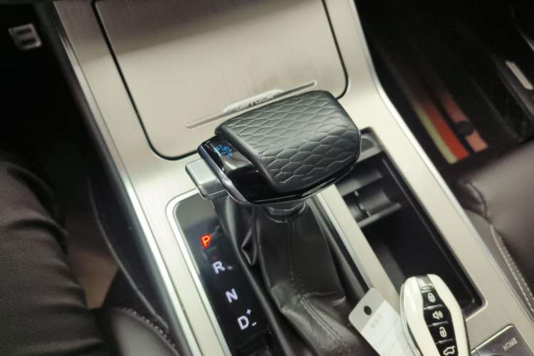Used JETOUR X70 Coupe 2020 1.6T DCT Cool 5-Seater Gear Lever