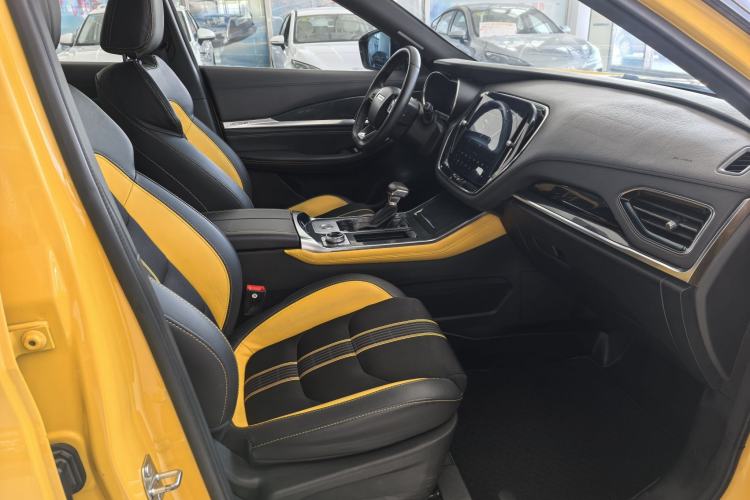 Used JETOUR X70 Coupe 2020 1.6T DCT ChaoPLUS 5-Seater Interior 2