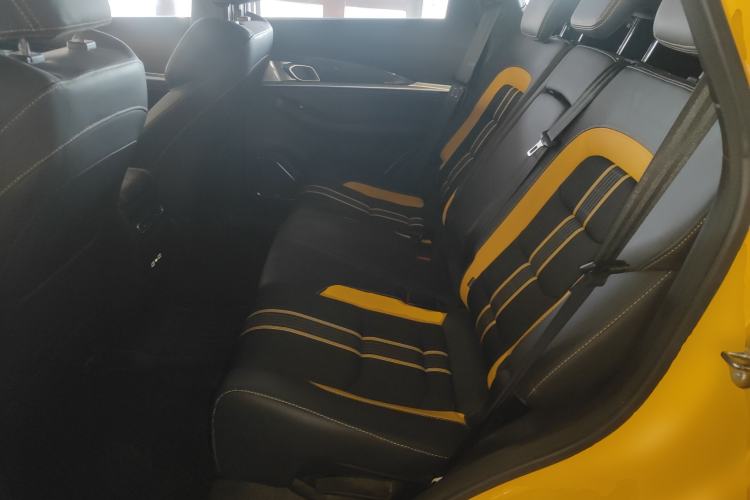Used JETOUR X70 Coupe 2020 1.6T DCT ChaoPLUS 5-Seater Interior 4