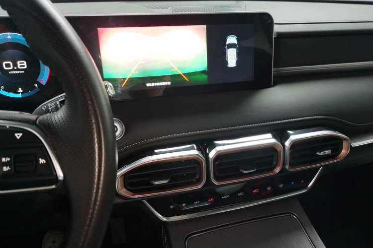 Used JETOUR X70 PLUS 2024 Champion Edition 1.5T DCT Champion PRO 5-Seater Audio And AC Panel