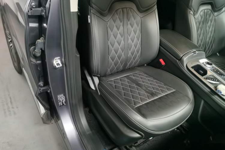 Used JETOUR X70 PLUS 2024 Champion Edition 1.5T DCT Champion PRO 5-Seater Right Front Seat