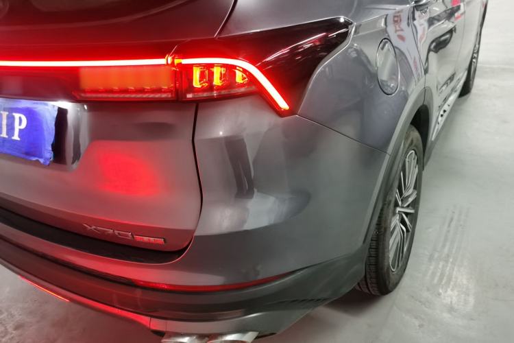 Used JETOUR X70 PLUS 2024 Champion Edition 1.5T DCT Champion PRO 5-Seater Right Rear Taillight