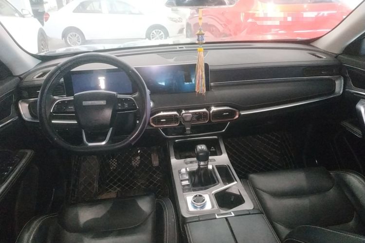 Used JETOUR X70 PLUS 2021 1.5T Manual Lin 7-Seater Center Console