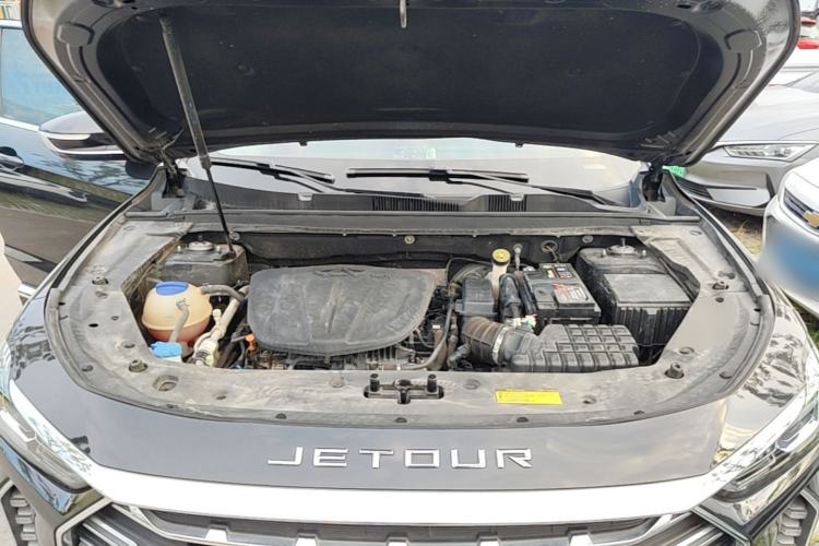 Used JETOUR X70 PLUS 2021 1.6T DCT Star 7-Seater Engine Bay