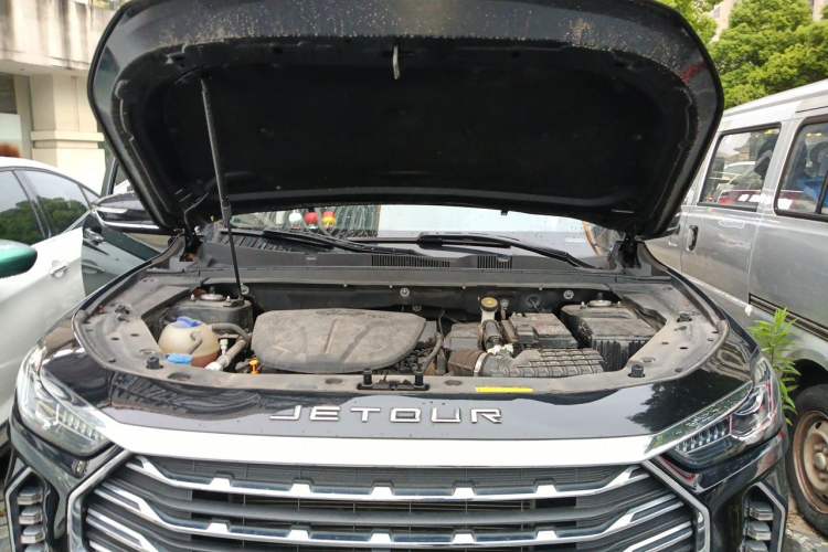 Used JETOUR X70 PLUS 2021 1.6T DCT Base 5-Seater Engine Bay