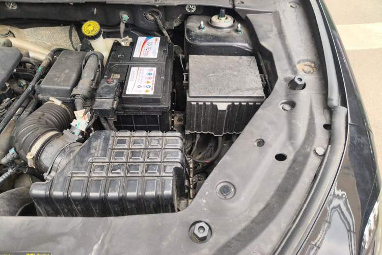 Used JETOUR X70 PLUS 2021 1.6T DCT 7-Seater Engine Bay Left