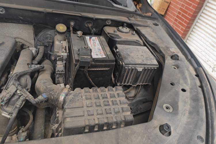 Used JETOUR X70 PLUS 2021 1.5T Manual Lin 7-Seater Engine Bay Left
