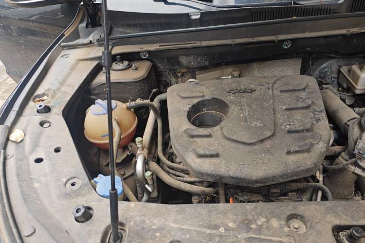 Used JETOUR X70 PLUS 2021 1.5T Manual Lin 7-Seater Engine Bay Right