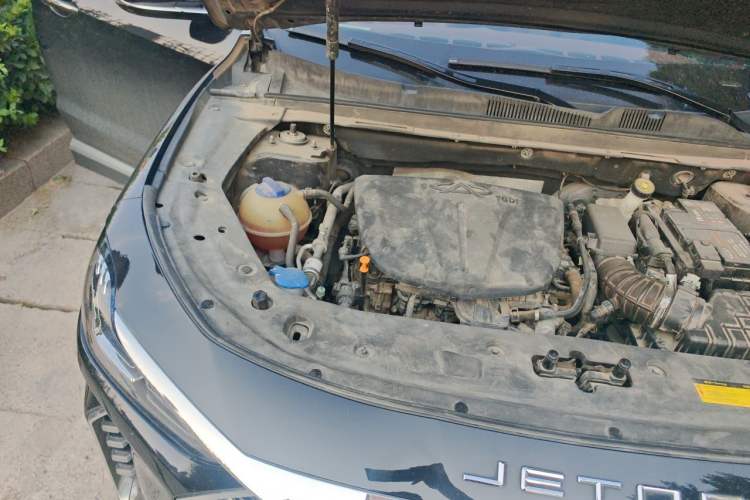 Used JETOUR X70 PLUS 2021 1.6T DCT Pro 7-seater Engine Bay Right