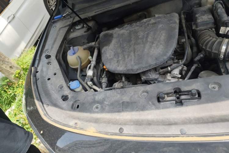 Used JETOUR X70 PLUS 2021 1.6T DCT Base 5-Seater Engine Bay Right