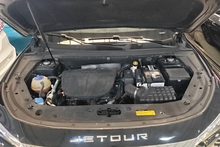 Used JETOUR X70 PLUS 2021 1.6T DCT StarPRO 7-seater Engine Bay