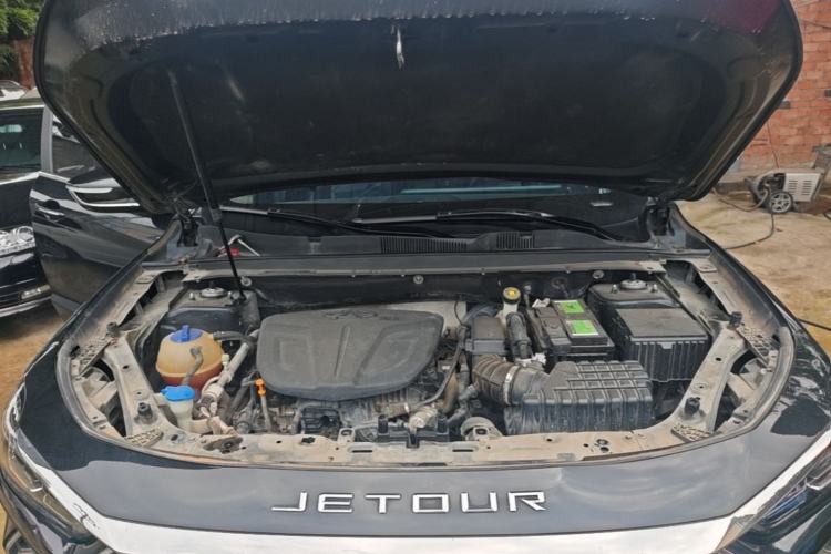 Used JETOUR X70 PLUS 2021 1.6T DCT Base 5-Seater Engine Bay
