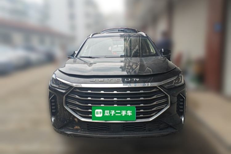 Used JETOUR X70 PLUS 2021 1.5T Manual Lin 7-Seater Front
