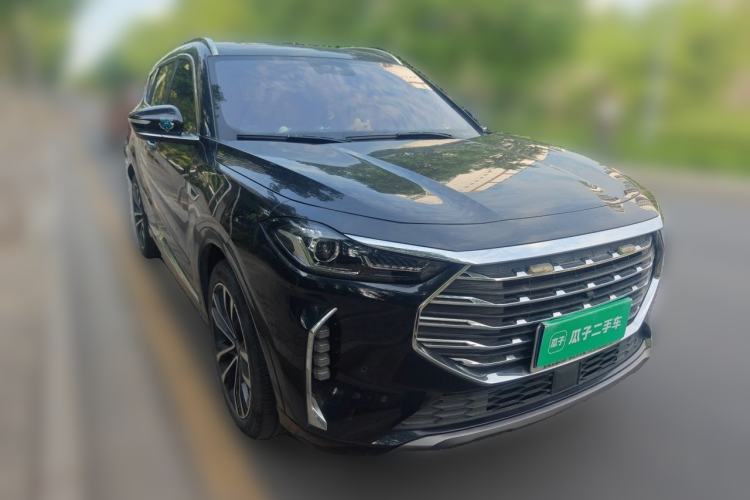 Used JETOUR X70 PLUS 2021 1.6T DCT 7-Seater Front Right 45 Deg