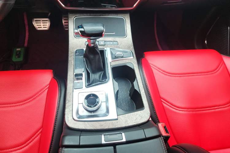 Used JETOUR X70 PLUS 2021 1.6T DCT Star 7-Seater Gear Lever