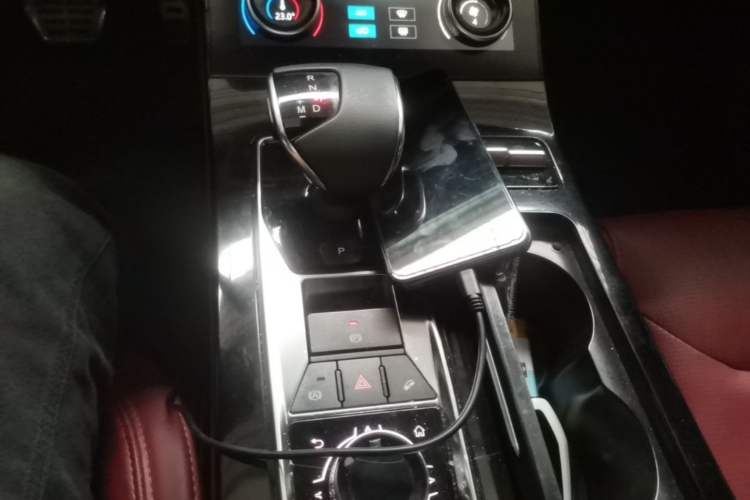 Used JETOUR X70 PLUS 2021 1.6T DCT Pro+ 7-Seater Gear Lever