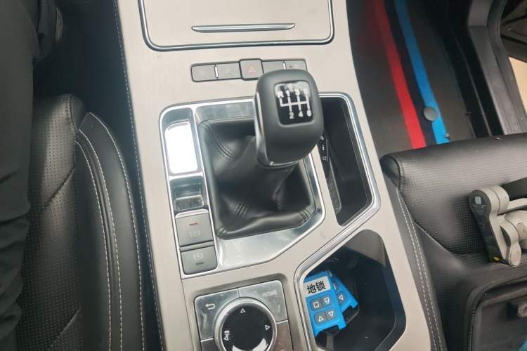 Used JETOUR X70 PLUS 2021 1.5T Manual Lin 5-Seater Gear Lever