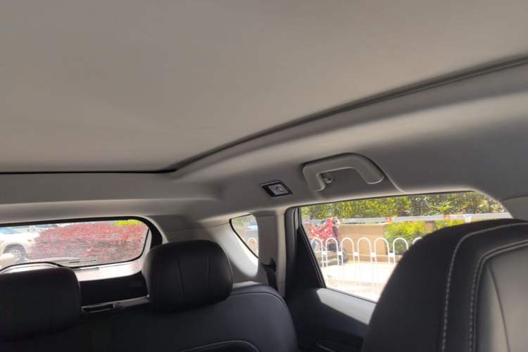 Used JETOUR X70 PLUS 2021 1.5T DCT Mountain 7-Seater Headliner