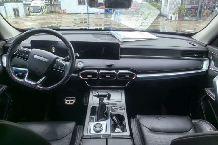 Used JETOUR X70 PLUS 2021 1.5T DCT Mountain 7-Seater Interior 1