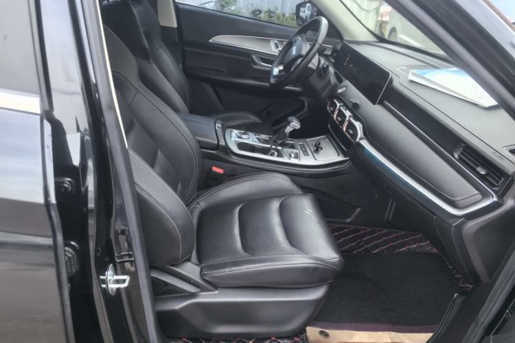 Used JETOUR X70 PLUS 2021 1.5T DCT Mountain 7-Seater Interior 8