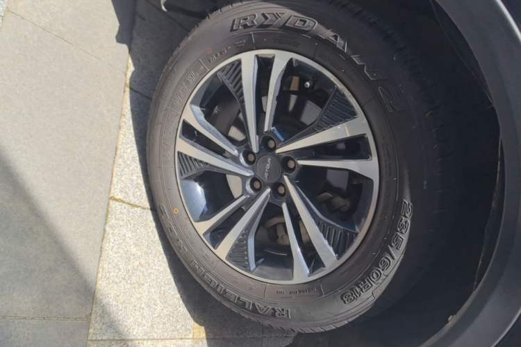 Used JETOUR X70 PLUS 2021 1.5T DCT Mountain 7-Seater Left Front Wheel Hub