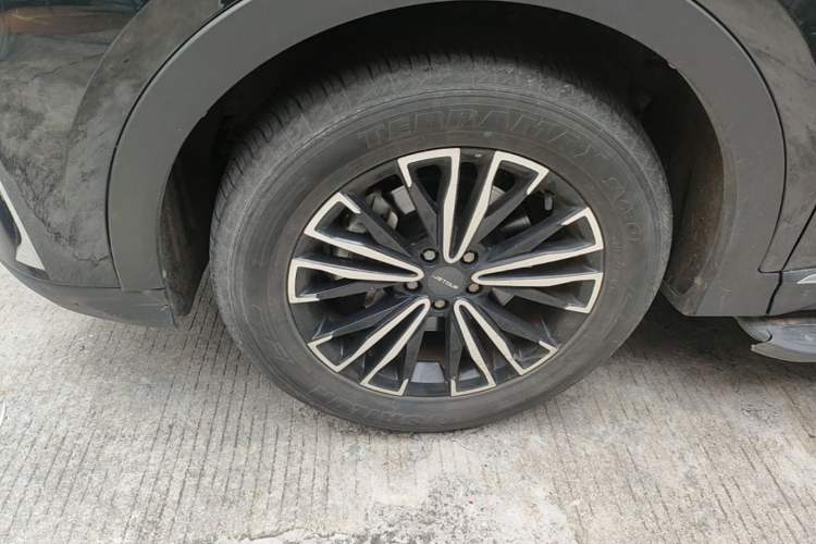 Used JETOUR X70 PLUS 2021 Facelift 1.5T DCT ShanPRO 7-Seater Left Front Wheel Hub