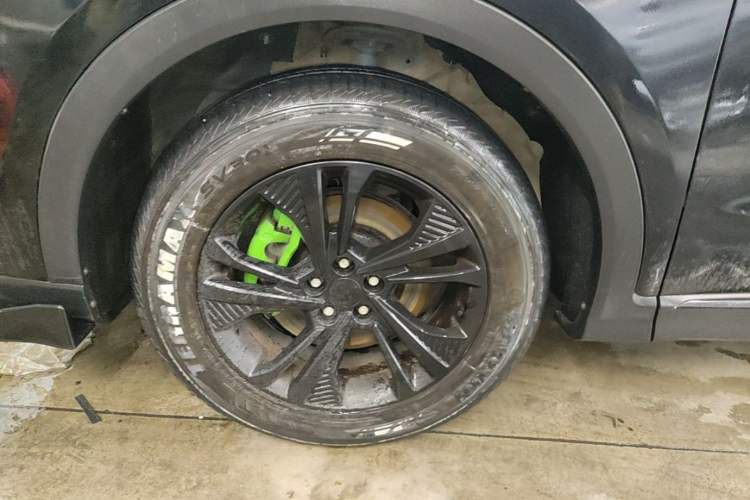 Used JETOUR X70 PLUS 2021 1.5T DCT Mountain 6-Seater Left Front Wheel Hub