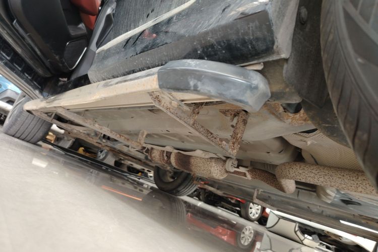 Used JETOUR X70 PLUS 2021 1.6T DCT Pro 7-seater Left Side Sill