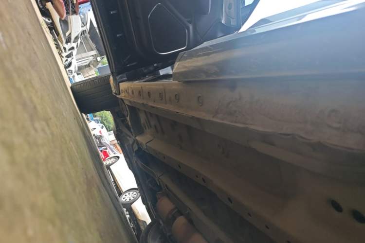Used JETOUR X70 PLUS 2021 1.6T DCT Base 5-Seater Left Side Sill