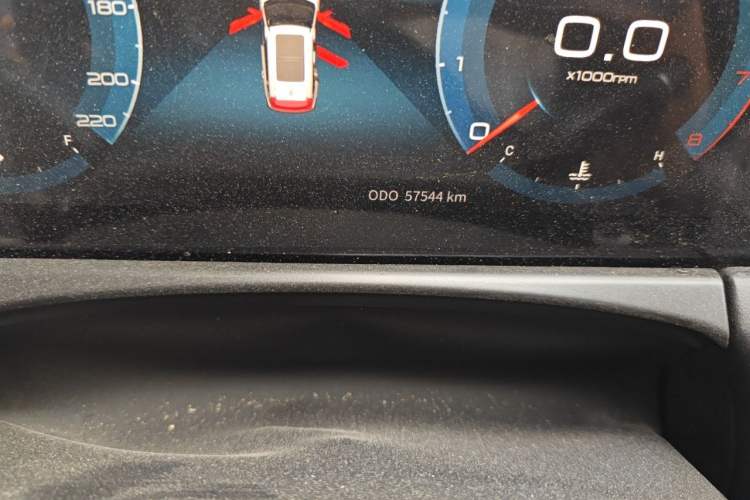 Used JETOUR X70 PLUS 2021 1.5T Manual Lin 7-Seater Odometer Close Up