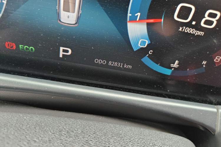 Used JETOUR X70 PLUS 2021 1.6T DCT Chen 7-seater Odometer Close Up