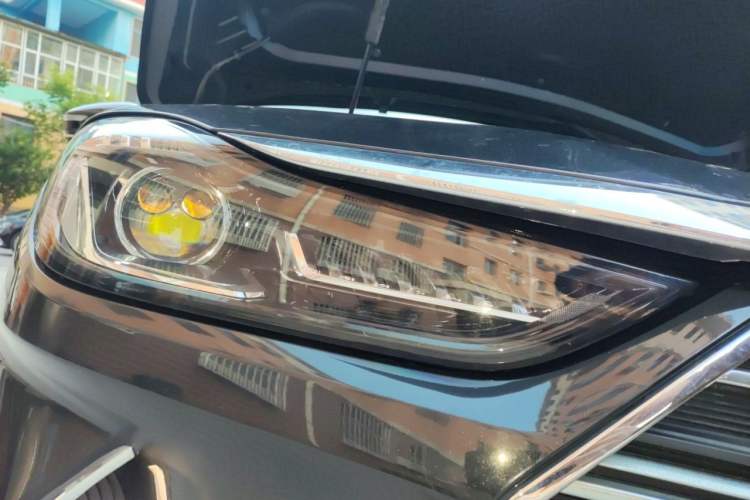 Used JETOUR X70 PLUS 2021 1.5T DCT Mountain 5-Seater Right Front Headlight