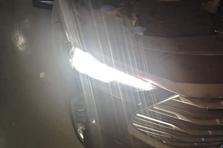 Used JETOUR X70 PLUS 2021 Facelift 1.5T DCT ShanPRO 7-Seater Right Front Headlight