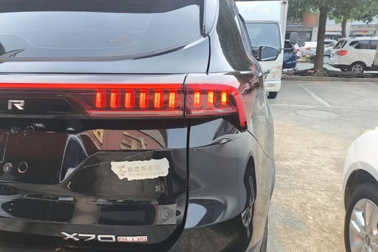 Used JETOUR X70 PLUS 2021 1.5T Manual Wind 5-Seater Right Rear Taillight