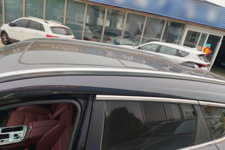 Used JETOUR X70 PLUS 2021 1.5T DCT Mountain 7-Seater Roof