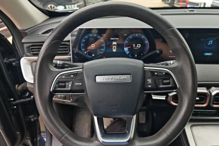 Used JETOUR X70 PLUS 2021 Revised Version 1.5T Manual 5-Seater Steering Wheel
