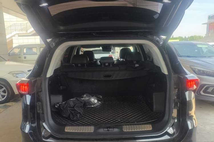 Used JETOUR X70 PLUS 2021 1.6T DCT Base 5-Seater Trunk