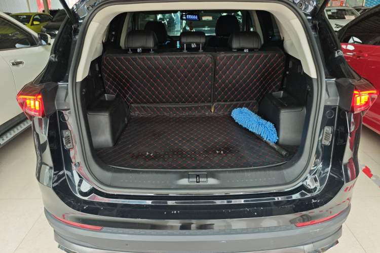 Used JETOUR X70 PLUS 2021 1.5T DCT Mountain 5-Seater Trunk