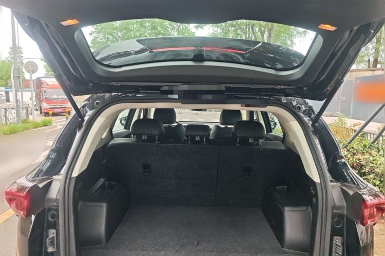 Used JETOUR X70 PLUS 2021 1.5T Manual Lin 5-Seater Trunk