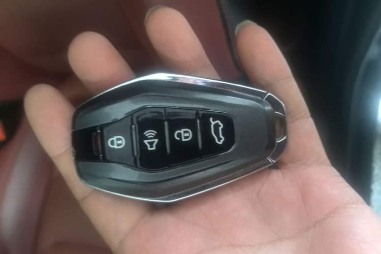 Used JETOUR X70 PLUS 2021 1.5T DCT Mountain 5-Seater Vehicle Key