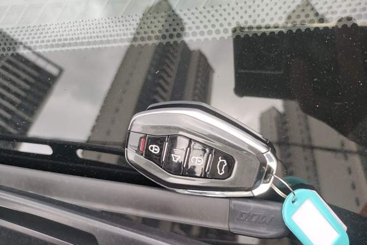 Used JETOUR X70 PLUS 2021 Facelift 1.5T DCT ShanPRO 7-Seater Vehicle Key