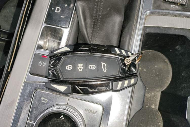 Used JETOUR X70 PLUS 2021 1.5T DCT Mountain 6-Seater Vehicle Key