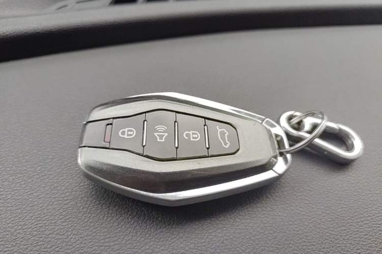 Used JETOUR X70 PLUS 2021 1.5T DCT Mountain 7-Seater Vehicle Key
