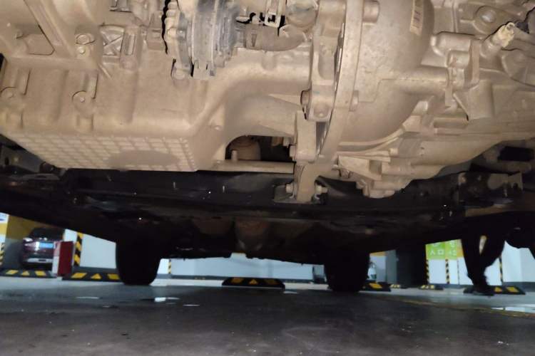 Used JETOUR X70 PLUS 2021 1.5T Manual Lin 6-Seater Chassis Front