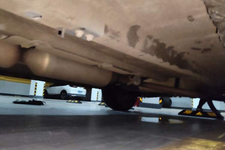 Used JETOUR X70 PLUS 2021 1.5T Manual Lin 6-Seater Chassis Front Left